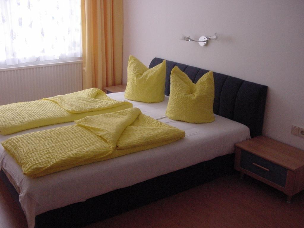 Ferienwohnungen Miklautsch Faak am See Room photo